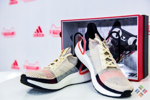 Giày Adidas Trung Quốc - Hình 1